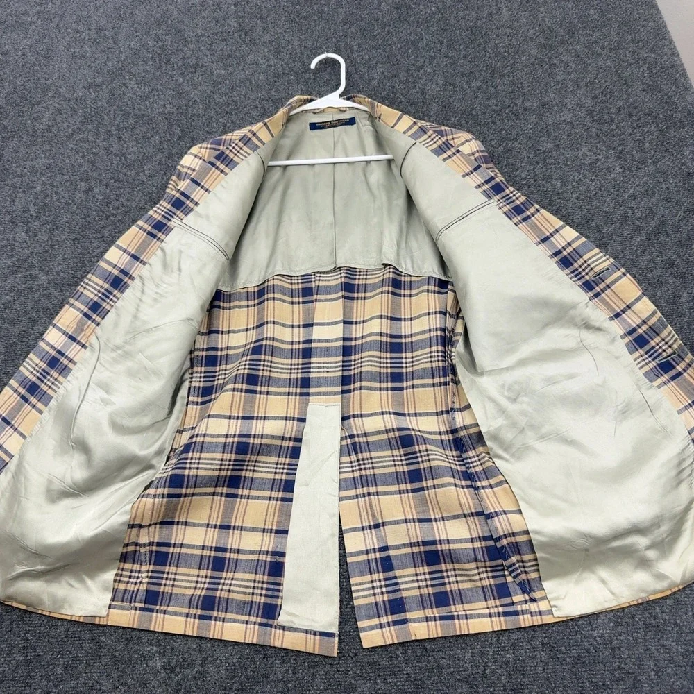Brooks Brothers measurements pit